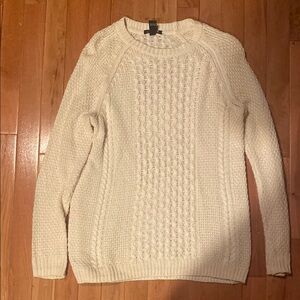 FOREVER 21 woman’s sweater